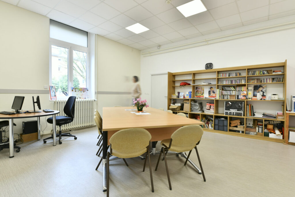mobilier réemploi in-situ RCF Pays de l'Ain apres